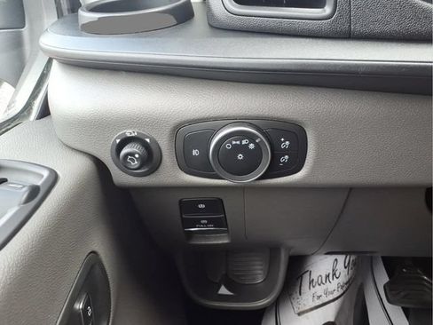 Used 2024 Ford Transit 350 XLT RWD image 13