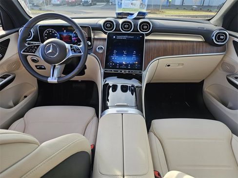 Certified 2024 Mercedes-Benz GLC 300 GLC 300 image 27