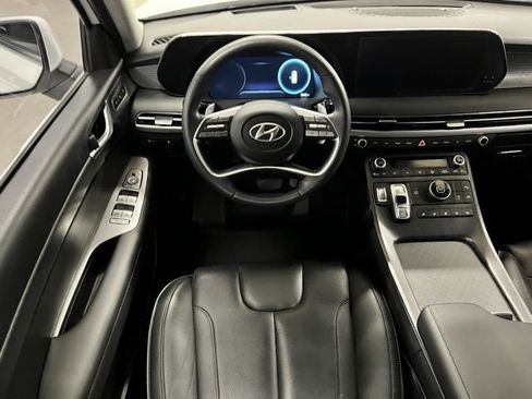 Used 2023 Hyundai Palisade Limited FWD image 11