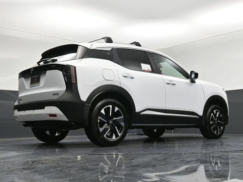 New 2026 Nissan Kicks SV w/ Cold Weather Package AWD/4WD image 28