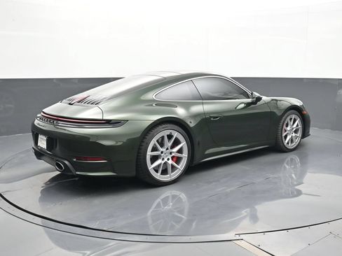 Certified 2026 Porsche 911 Carrera 4S AWD/4WD image 21