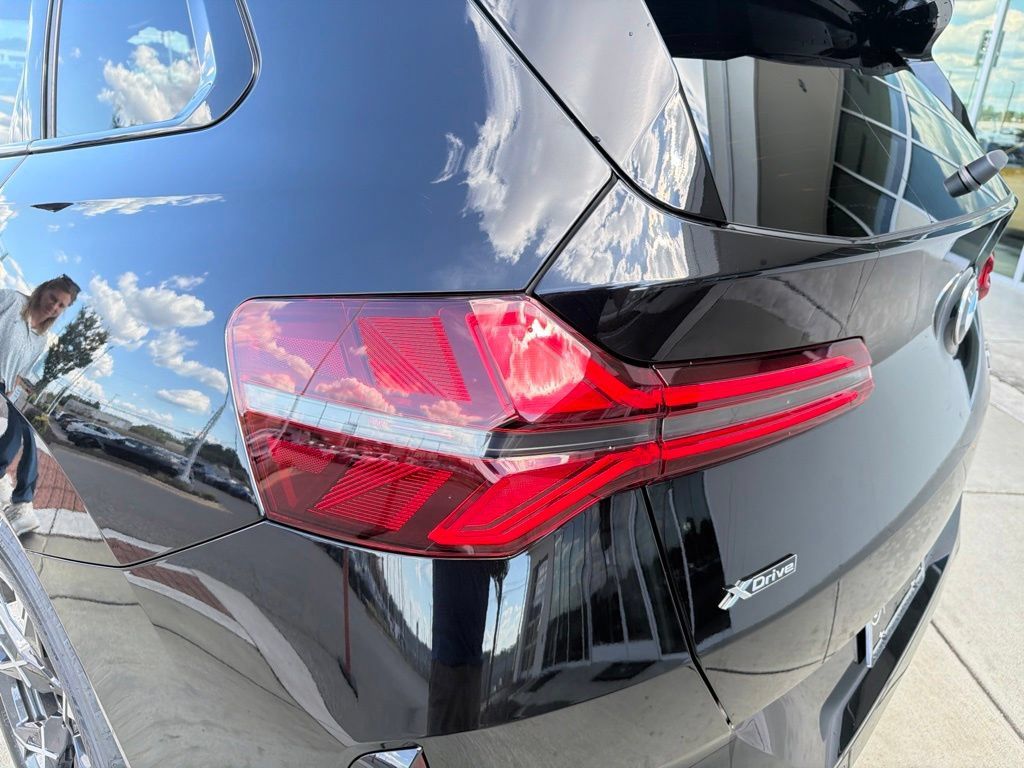 New 2026 BMW X3 xDrive30i AWD/4WD image 14