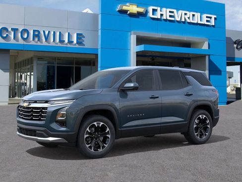 New 2026 Chevrolet Equinox LT w/ Convenience Package II image 2