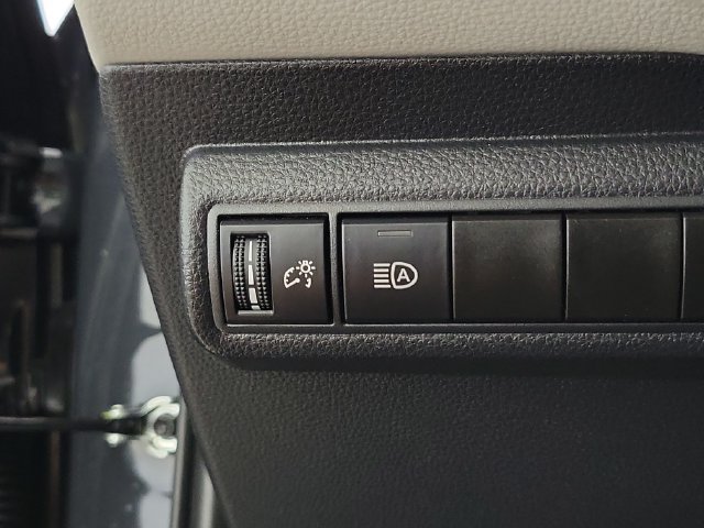 Used 2025 Toyota Corolla LE w/ Convenience Package FWD image 23