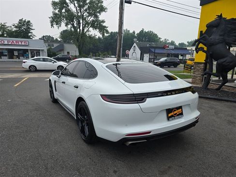 Used 2018 Porsche Panamera 4 AWD/4WD image 3