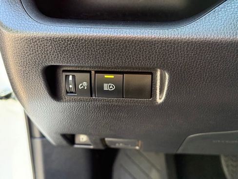 Certified 2025 Toyota RAV4 XLE AWD/4WD image 23
