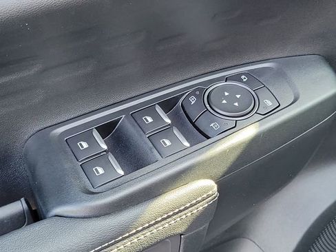 Used 2025 Ford Ranger XLT w/ FX4 Off-Road Package image 15