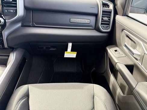 New 2026 RAM 1500 Big Horn AWD/4WD image 17