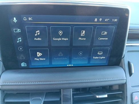 Used 2023 Chevrolet Tahoe Z71 w/ Luxury Package image 17