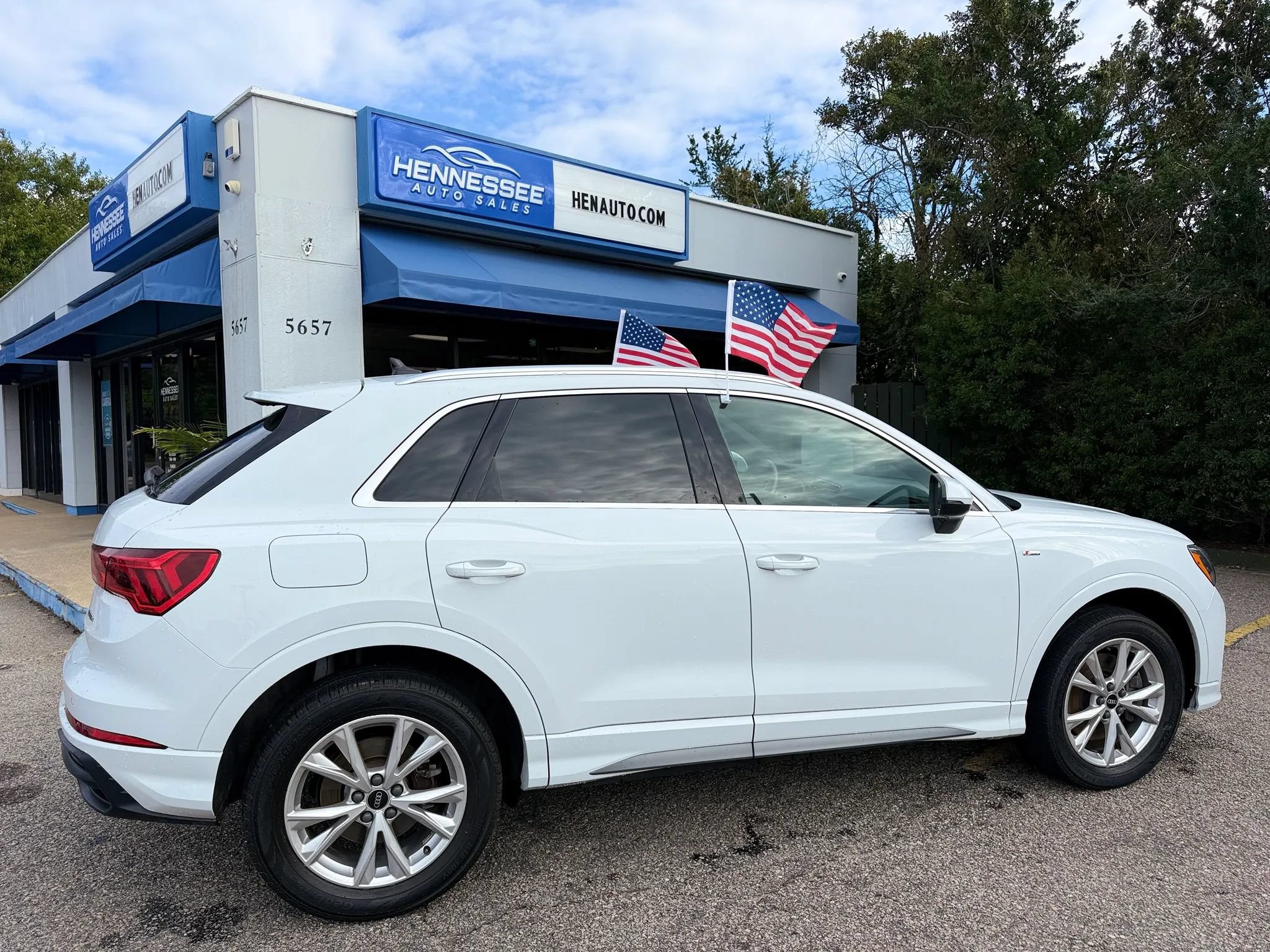 Used 2021 Audi Q3 2.0T Premium w/ Convenience Package AWD/4WD image 26
