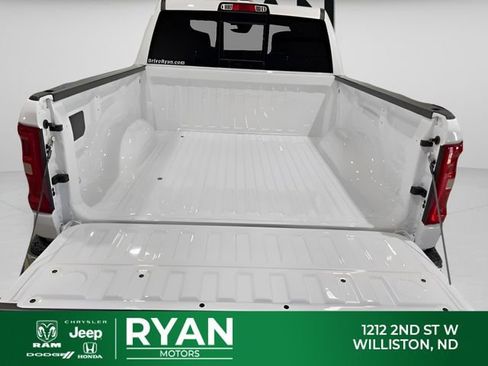 New 2026 RAM 1500 Big Horn AWD/4WD image 16