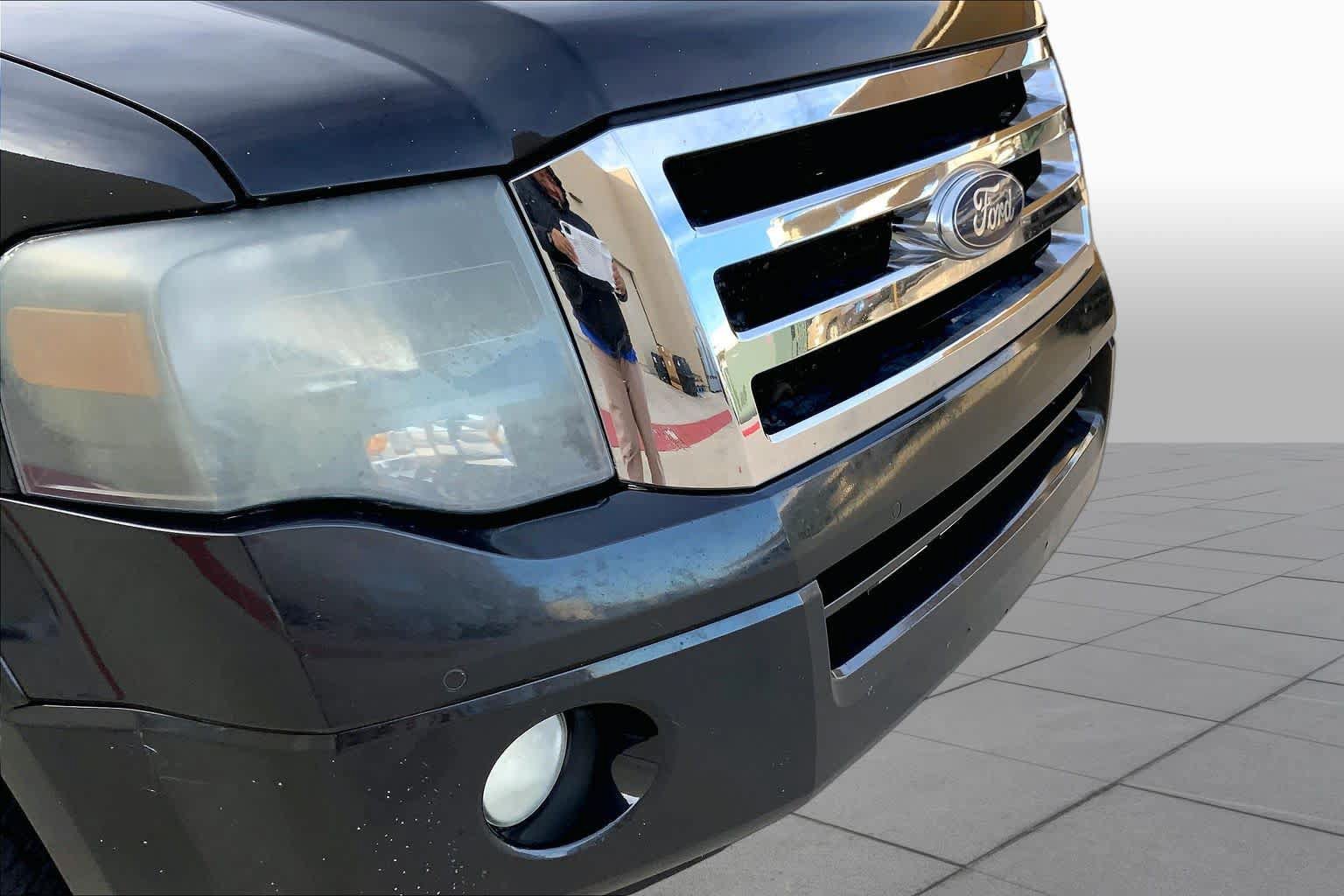 Used 2013 Ford Expedition EL Limited RWD image 31