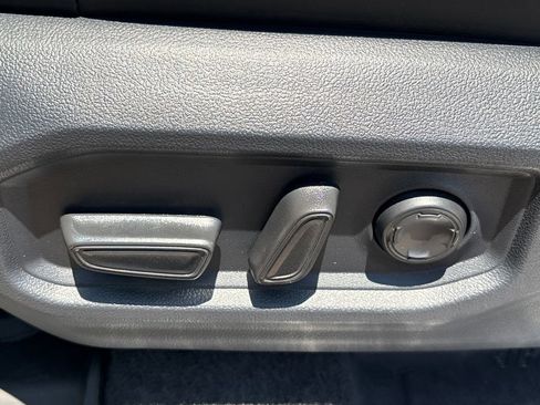 New 2026 Toyota Tundra Platinum AWD/4WD image 10