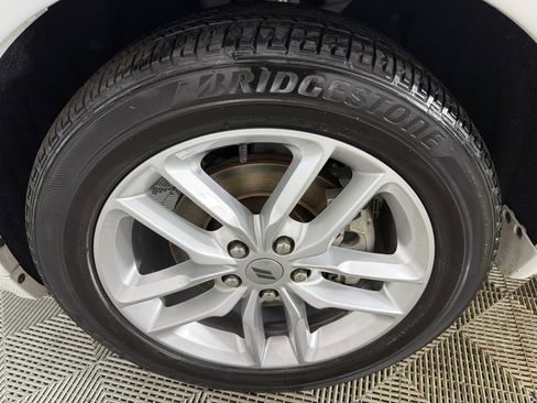 Used 2024 Dodge Durango GT RWD image 13