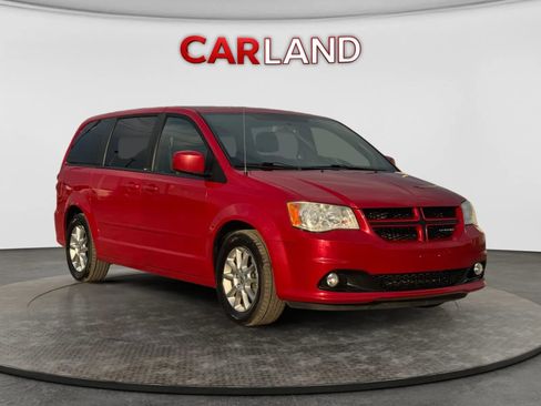 Used 2013 Dodge Grand Caravan R/T w/ Safety Sphere Group FWD image 8