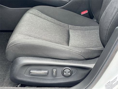 Certified 2023 Honda Accord EX image 21