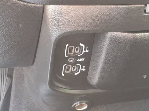 Used 2021 RAM 2500 Big Horn AWD/4WD image 19