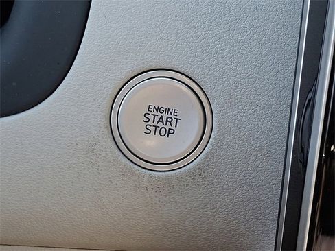 Used 2024 Hyundai Tucson Limited image 24