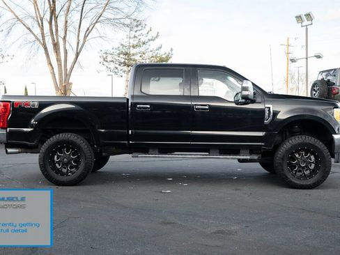 Used 2017 Ford F350 Lariat w/ Lariat Ultimate Package image 5