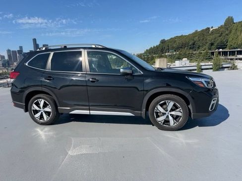 Used 2021 Subaru Forester Touring w/ Popular Package #2 AWD/4WD image 2