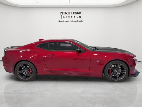 Used 2023 Chevrolet Camaro SS RWD image 6