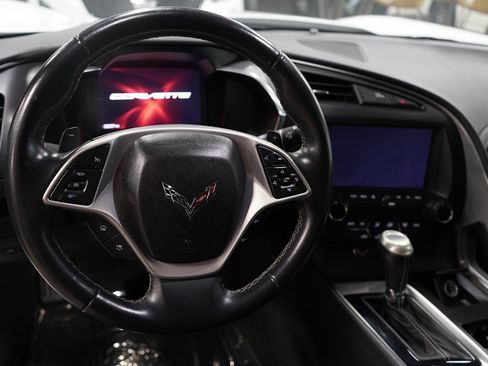 Used 2014 Chevrolet Corvette Stingray Coupe RWD image 19