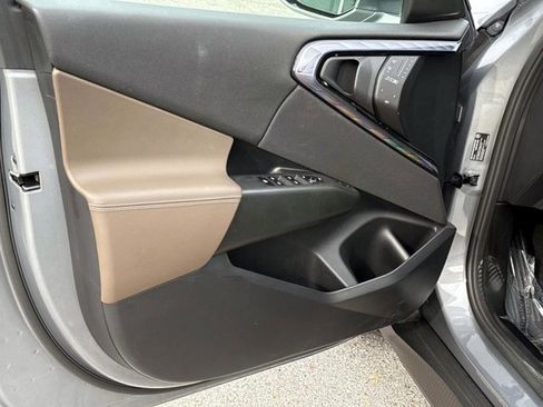 Certified 2025 BMW X3 xDrive30i w/ Convenience Package image 18