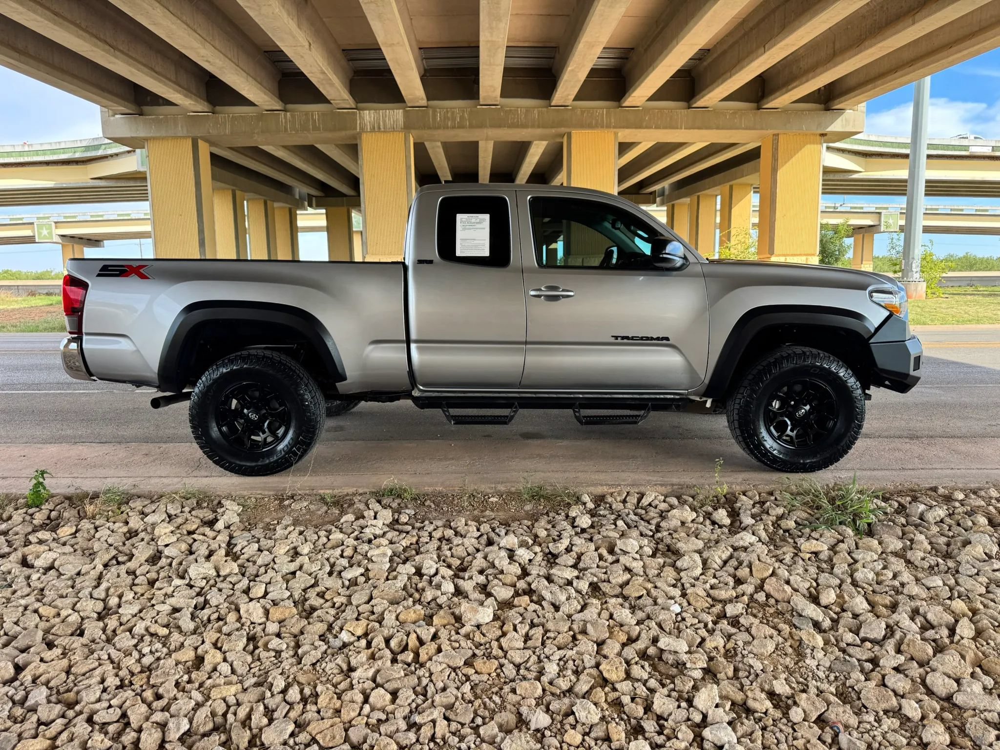 Used 2023 Toyota Tacoma SR5 w/ SX Package AWD/4WD image 2