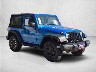 Used 2015 Jeep Wrangler Sport AWD/4WD video 3