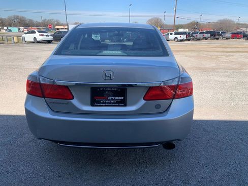 Used 2014 Honda Accord LX image 8