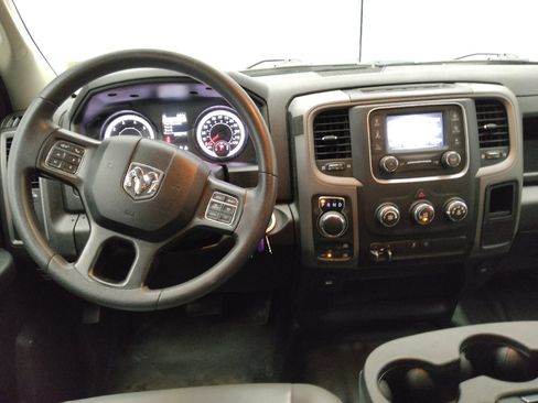 Used 2022 RAM 1500 Tradesman w/ Chrome Appearance Group AWD/4WD image 22
