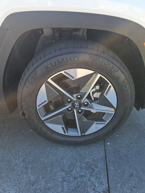 Used 2025 Hyundai Tucson SEL AWD/4WD image 10