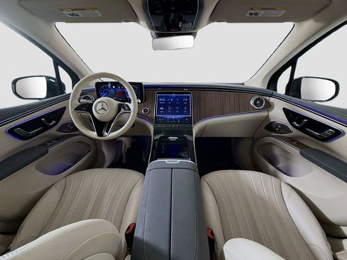 Used 2023 Mercedes-Benz EQS 450+ 4MATIC SUV image 9