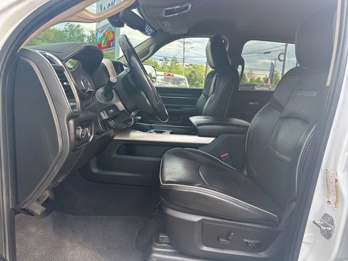 Used 2022 RAM 2500 Laramie AWD/4WD image 14