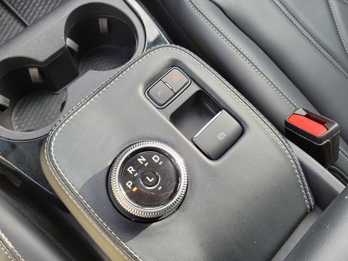 Used 2021 Ford Mustang Mach-E Select image 17