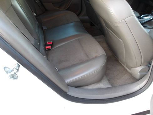 Used 2015 Chevrolet Malibu LT FWD image 21