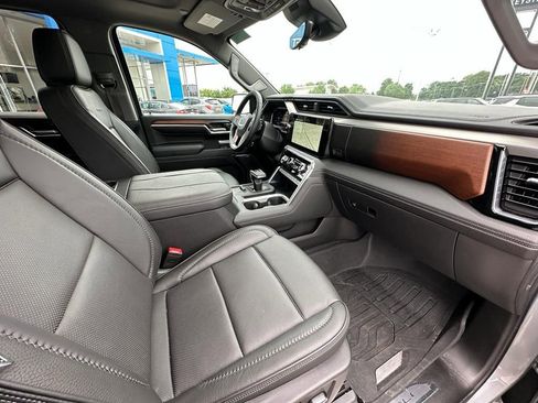 Used 2024 GMC Sierra 1500 Denali w/ Denali Reserve Package image 24