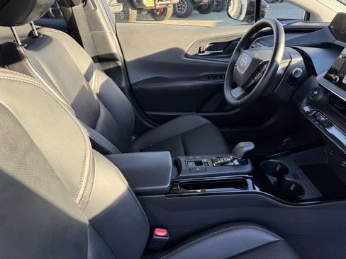 Used 2023 Toyota Prius Limited image 8