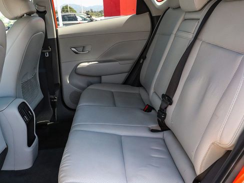 Used 2024 Hyundai Kona Limited AWD/4WD image 20