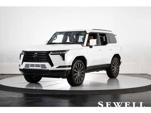 Certified 2026 Lexus GX 550 w/ Accessory Package (2T) AWD/4WD image 1
