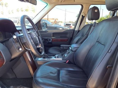 Used 2011 Land Rover Range Rover HSE AWD/4WD image 18