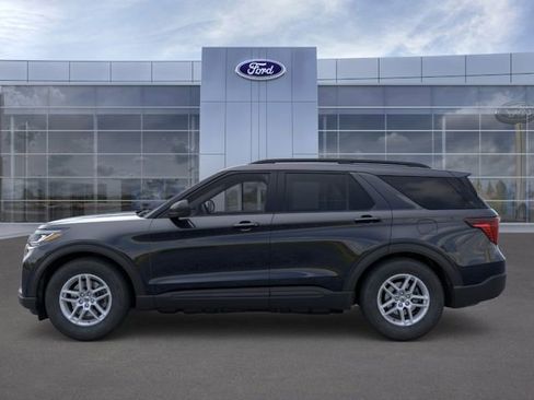 New 2026 Ford Explorer Active AWD/4WD image 3