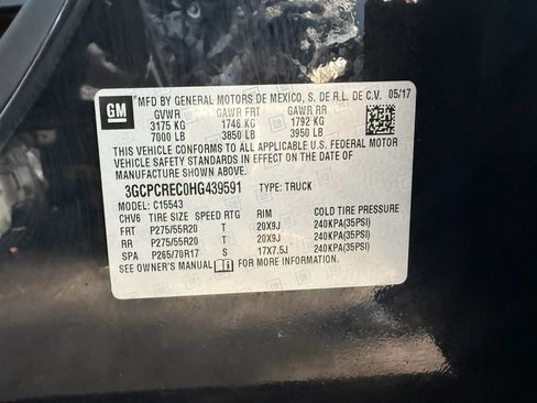 Used 2017 Chevrolet Silverado 1500 LT w/ Texas Edition RWD image 33