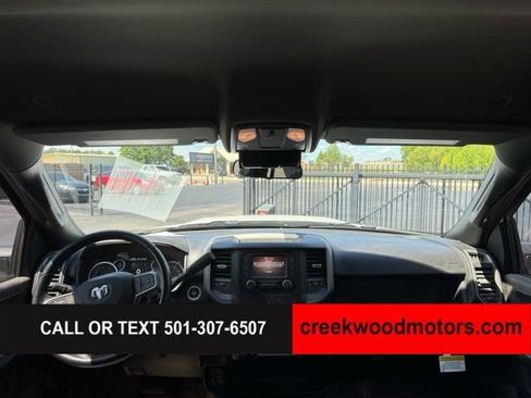 Used 2024 RAM 3500 Tradesman w/ Chrome Appearance Group AWD/4WD image 14
