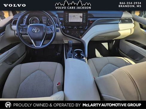 Used 2022 Toyota Camry LE w/ Cold Weather Package image 8