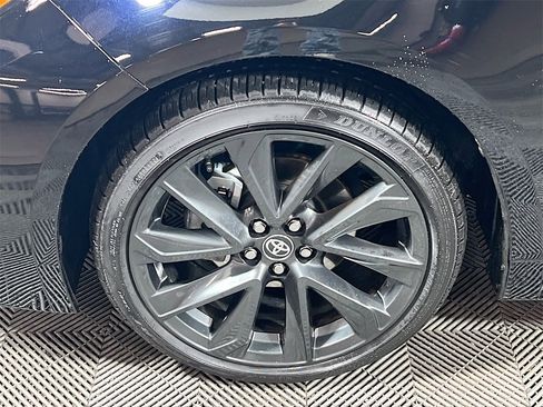 Used 2025 Toyota Corolla SE image 27