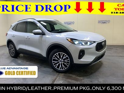 Used 2025 Ford Escape SE w/ PHEV Premium Package