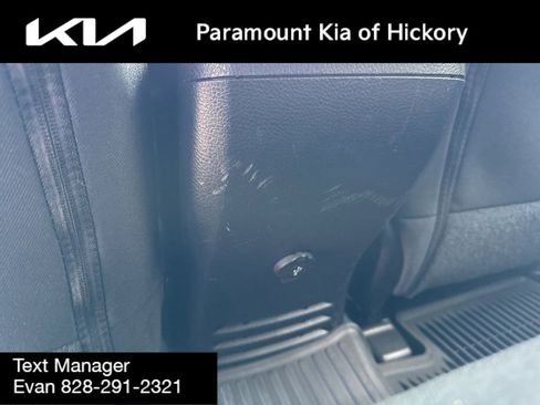 Used 2017 Toyota Tacoma TRD Sport w/ Tow Package RWD image 16