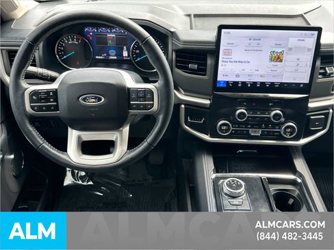 Used 2024 Ford Expedition XLT RWD image 27