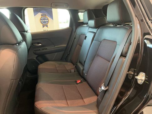 New 2026 Nissan Kicks SR w/ SR Premium Package FWD image 20